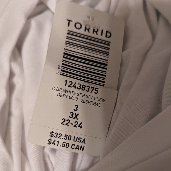 BNWT Torrid White Super Soft Knit Tee size 3 - Picture 6 of 6